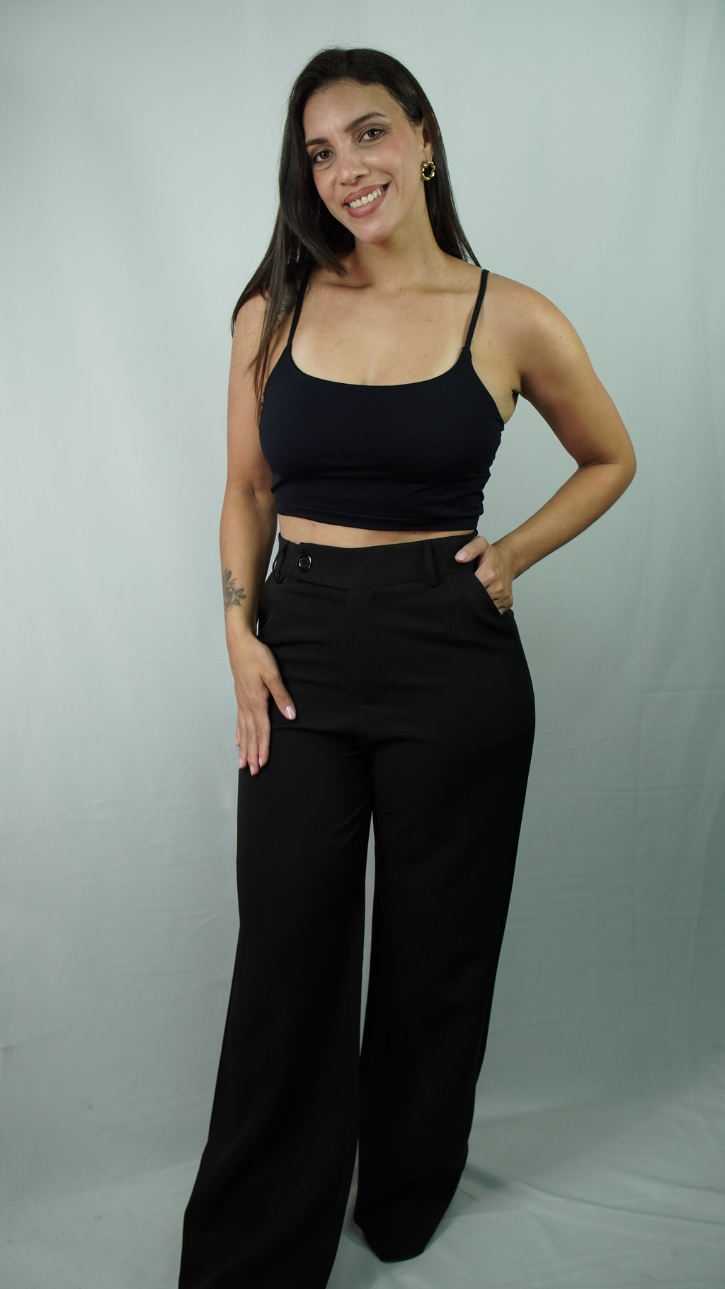 Conjunto Top Cropped e Calça Wide Leg