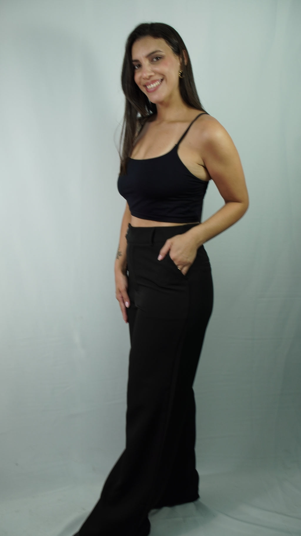 Conjunto Top Cropped e Calça Wide Leg