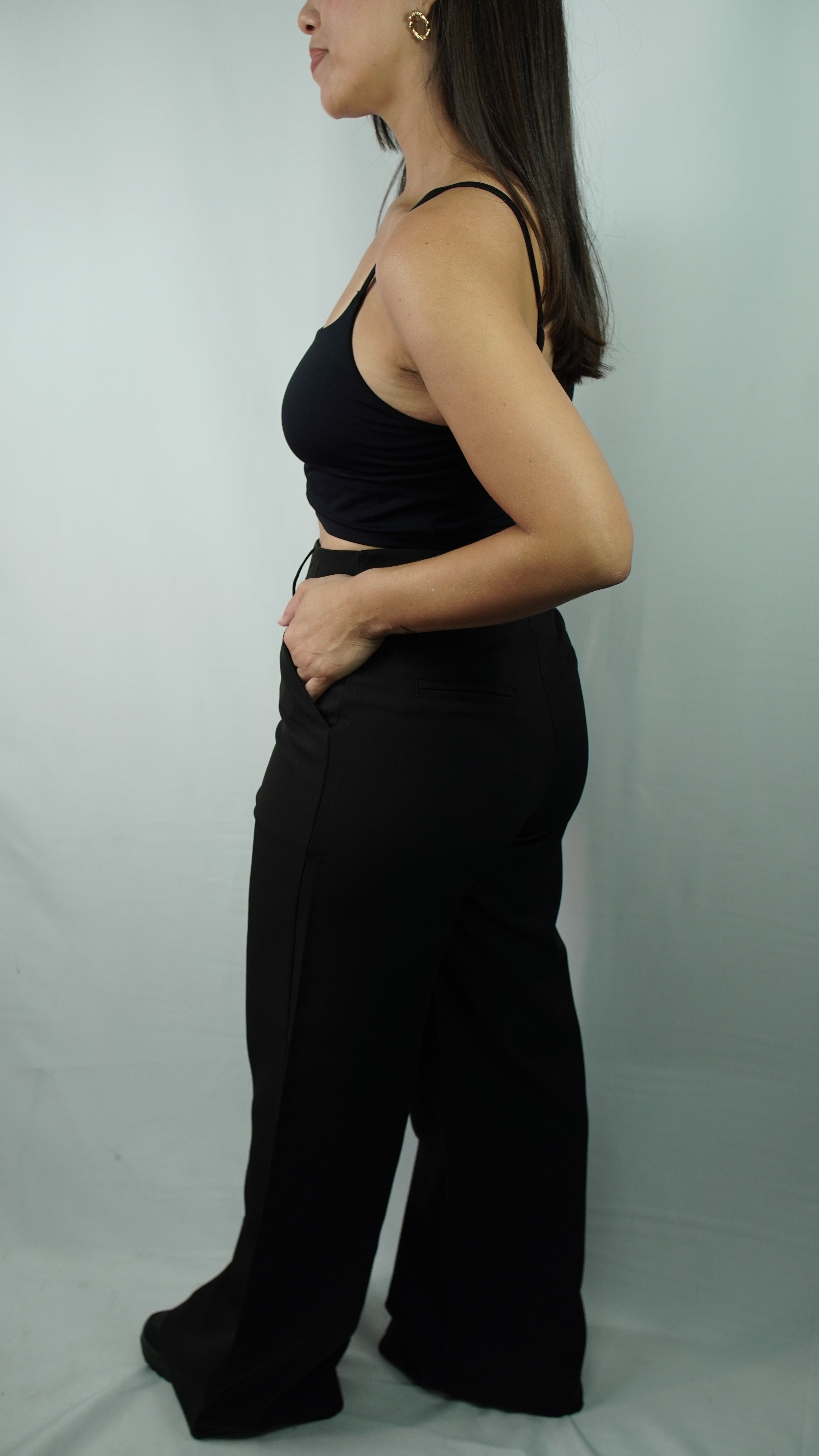 Conjunto Top Cropped e Calça Wide Leg